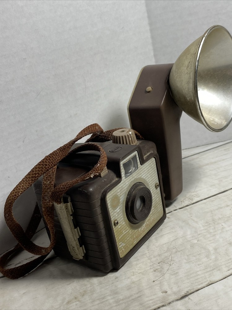 Kodak Brownie Holiday Camera with Flash UnTested