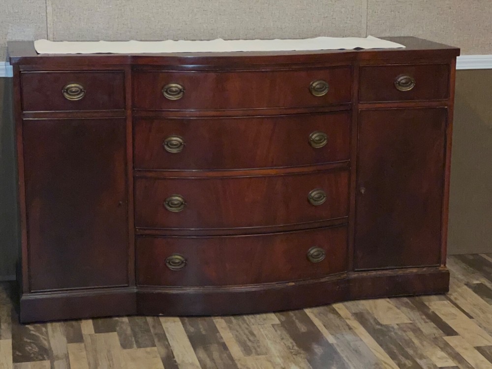 Drexel Georgian Style Mahogany Side Cabinet / Server