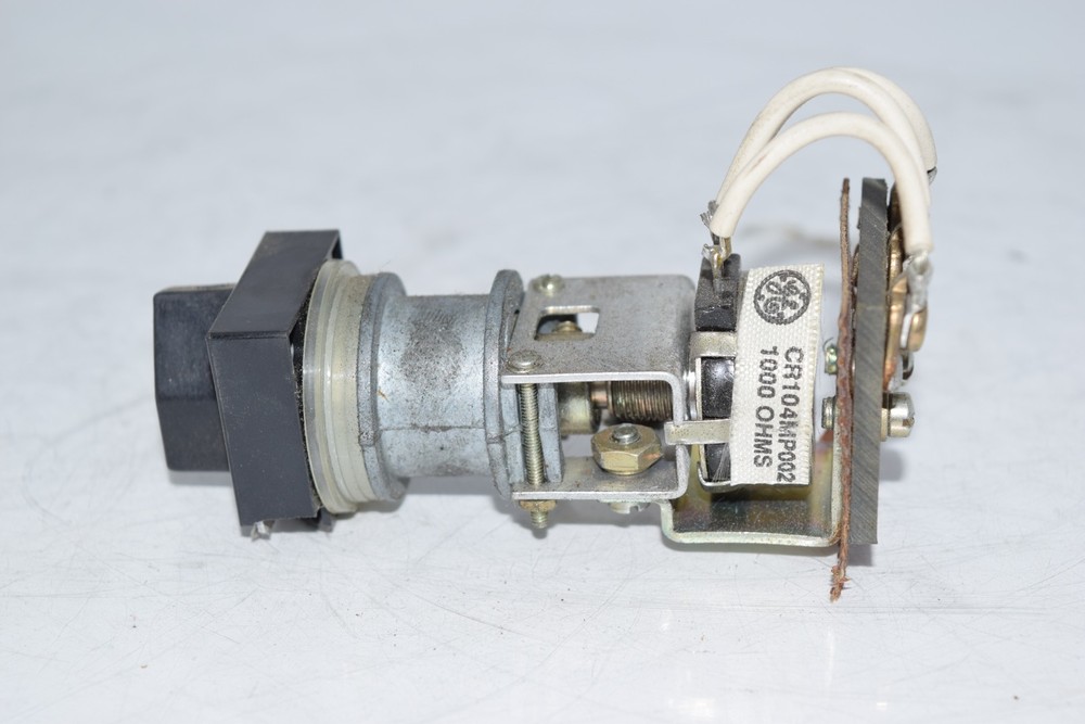 GE CR104MP002 Potentiometer