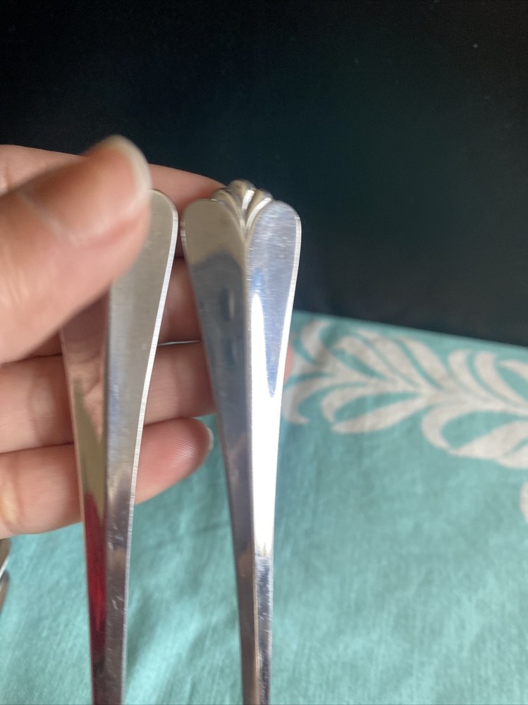 4 Pcs Rogers Co Country Shell Dinner Forks Stainless Flatware