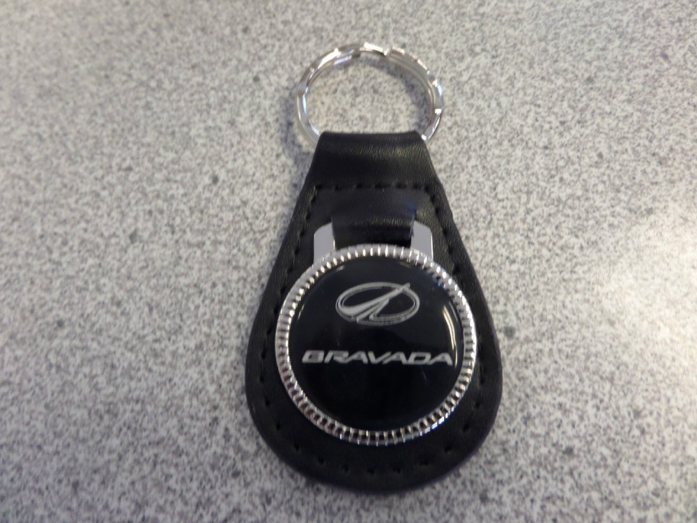 OLDSMOBILE BRAVADA LEATHER KEY FOB RING