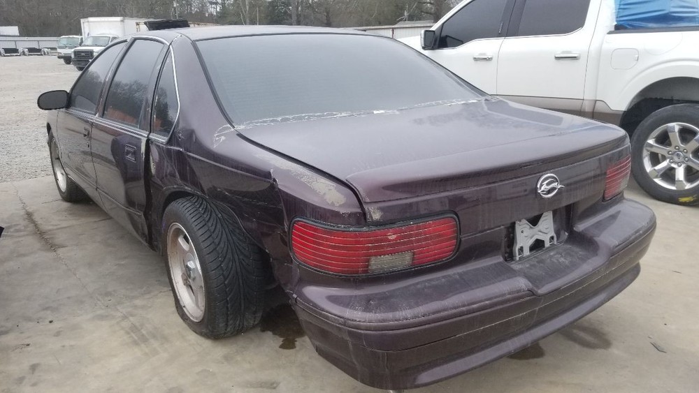 96 CHEVY IMPALA SS AC CONDENSER ASSEMBLY