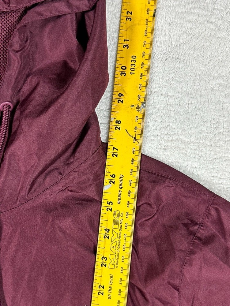 Jacket-Navy Blue/Maroon Wind Break with Bigfoot Logo Medium Preowned