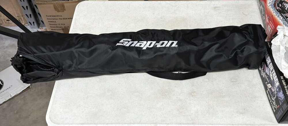 Snap-on Tools Tailgate Table folding in box with cover