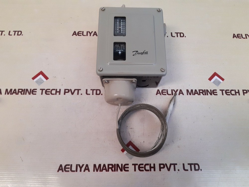 Danfoss 17-5003 temperature controller