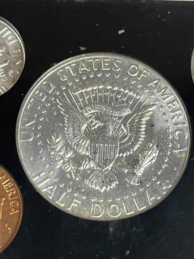 1964 D Coin Mint set in case