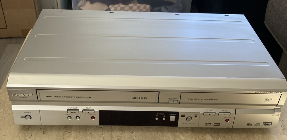 Sharp DV-RW550U DVD Recorder VHS VCR Combo Recorder Powers On Untested