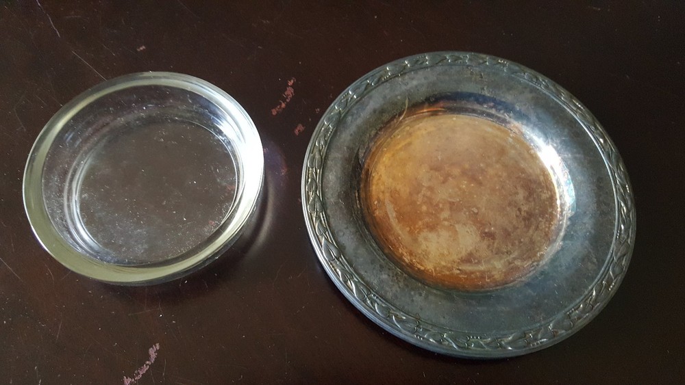 Vintage Oneida Silverplate 2pc Relish Dish