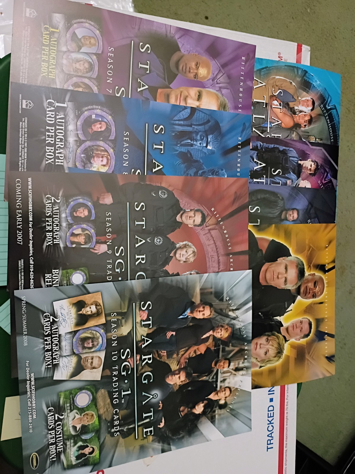 Lot Of 10 Stargate Atlantis 1,2,3 And SG1 6 7 8 9 10