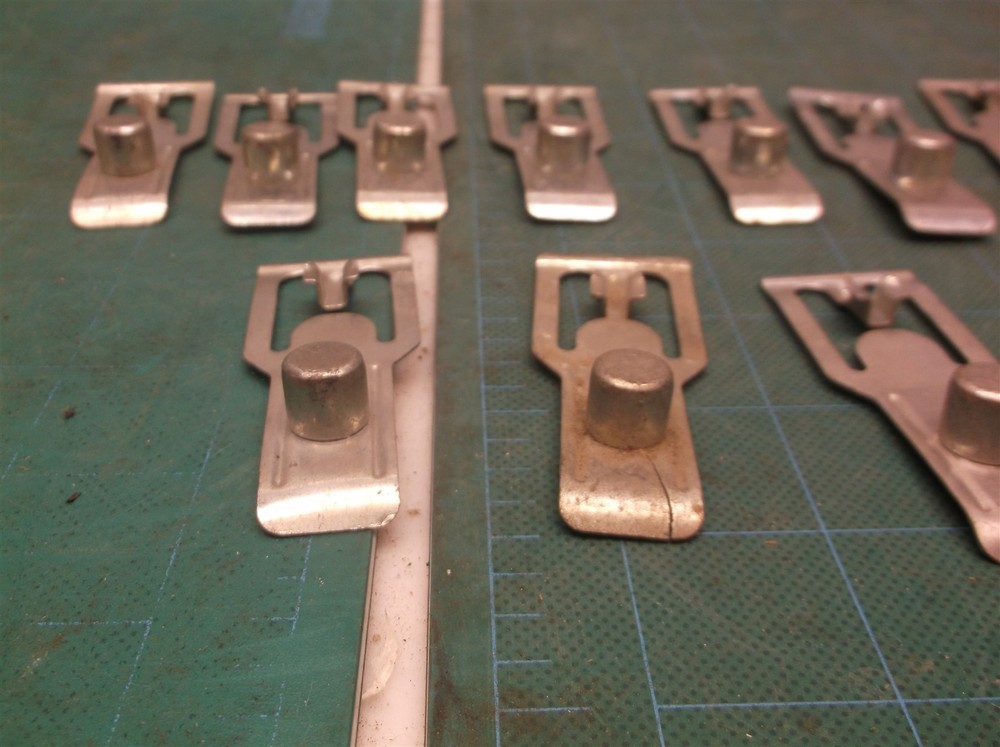 (10) Pallet rack retainer clip