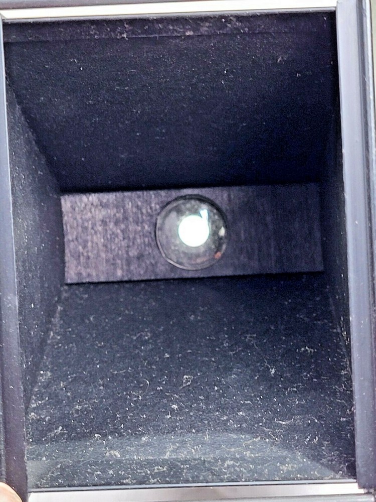 Kodak Brownie Junior Six-20 Box Camera, Missing Top Leather Handle, Shutter Work