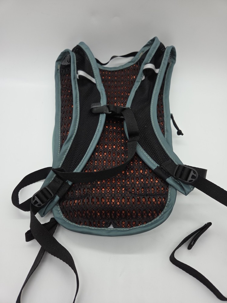 Camelbak Hydrobak Lightweight Hydration Teal Pack Accepts 1.5 Liter - No Bladder
