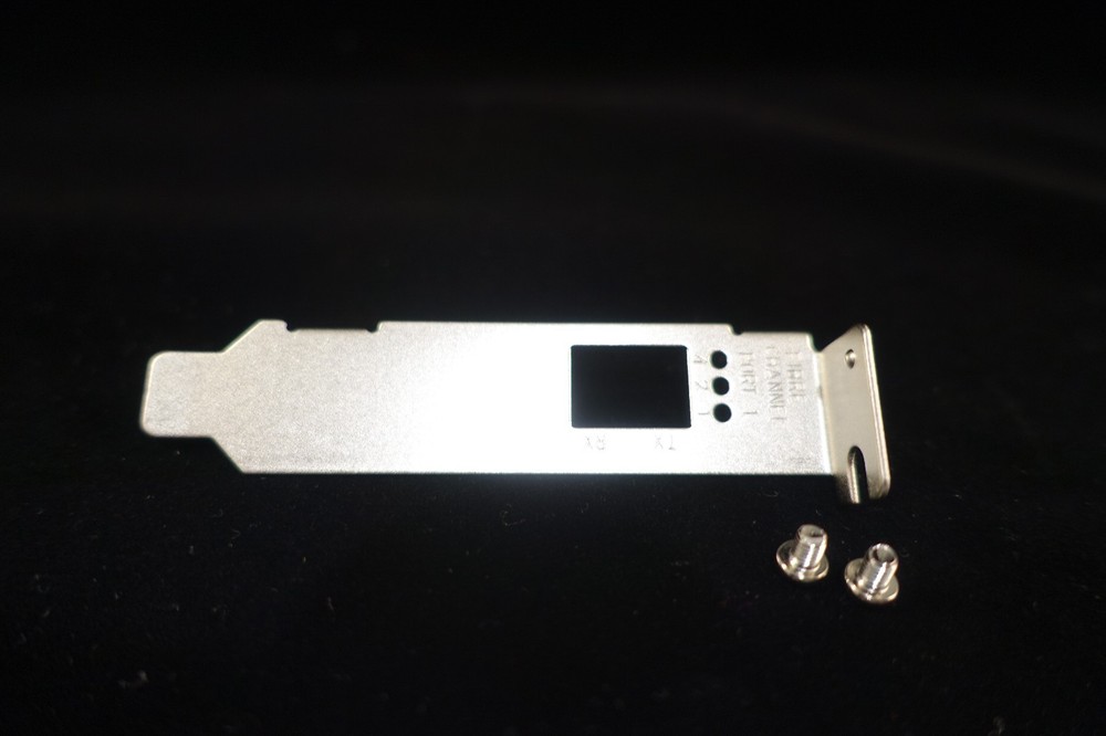 LOW (SHORT) PROFILE BRACKET FOR QLE2460 / QLE2460-DELL / AE311