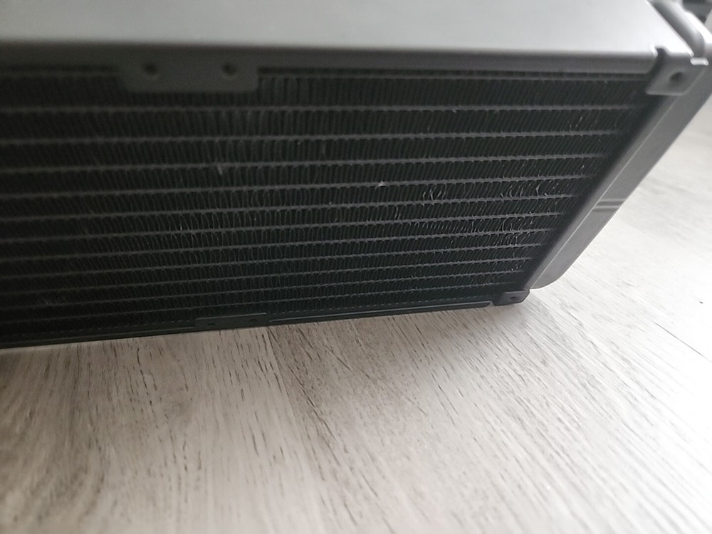 Computer Upgrade King Liquid Freezer 240 black PC Computer Cooling CPU Intel AMD