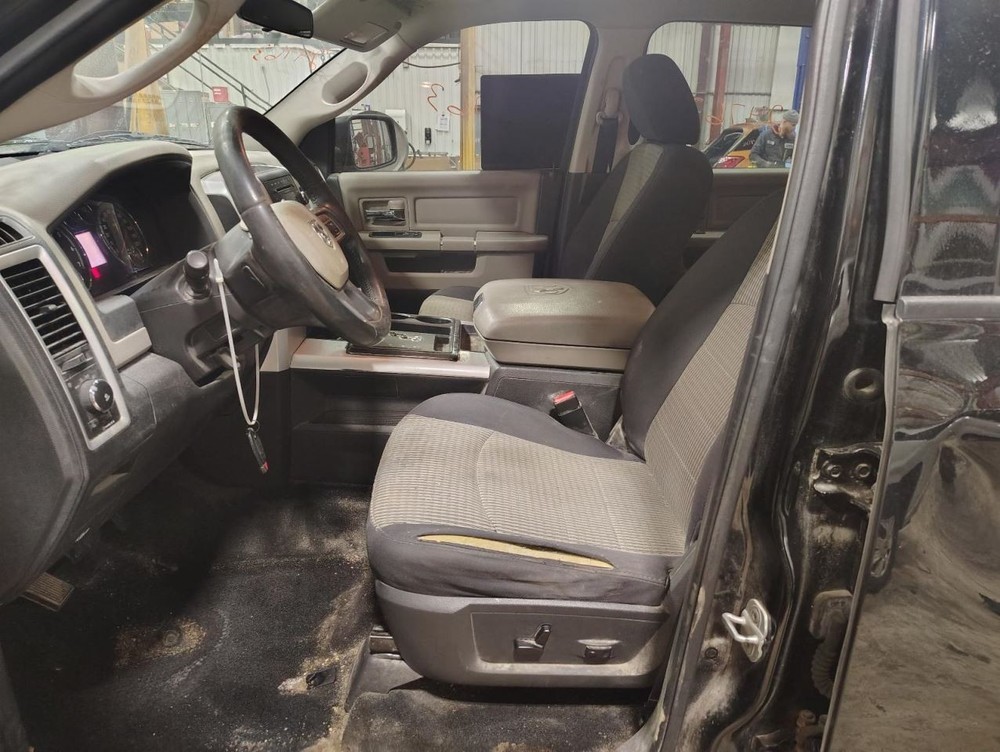 TDODR1500 2012 Headrest 1521380