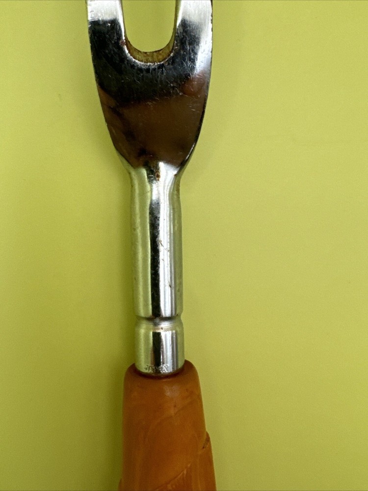 9.5” Vintage bakealite handled MCM meat Fork