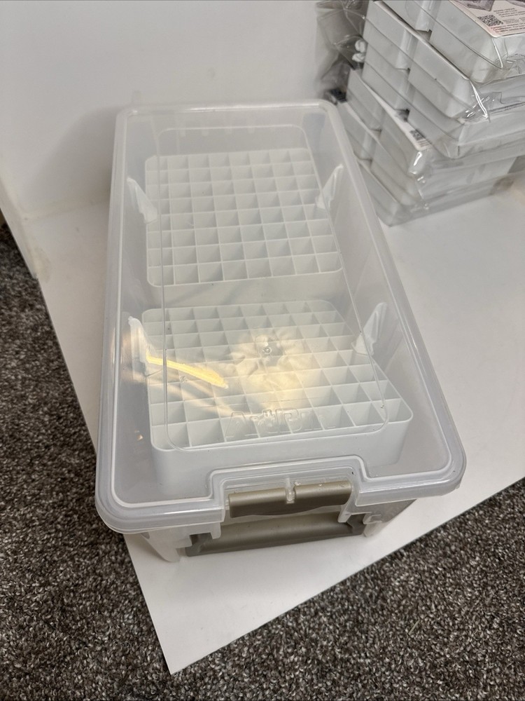 Art Bin Marker Storage Tray Lot.