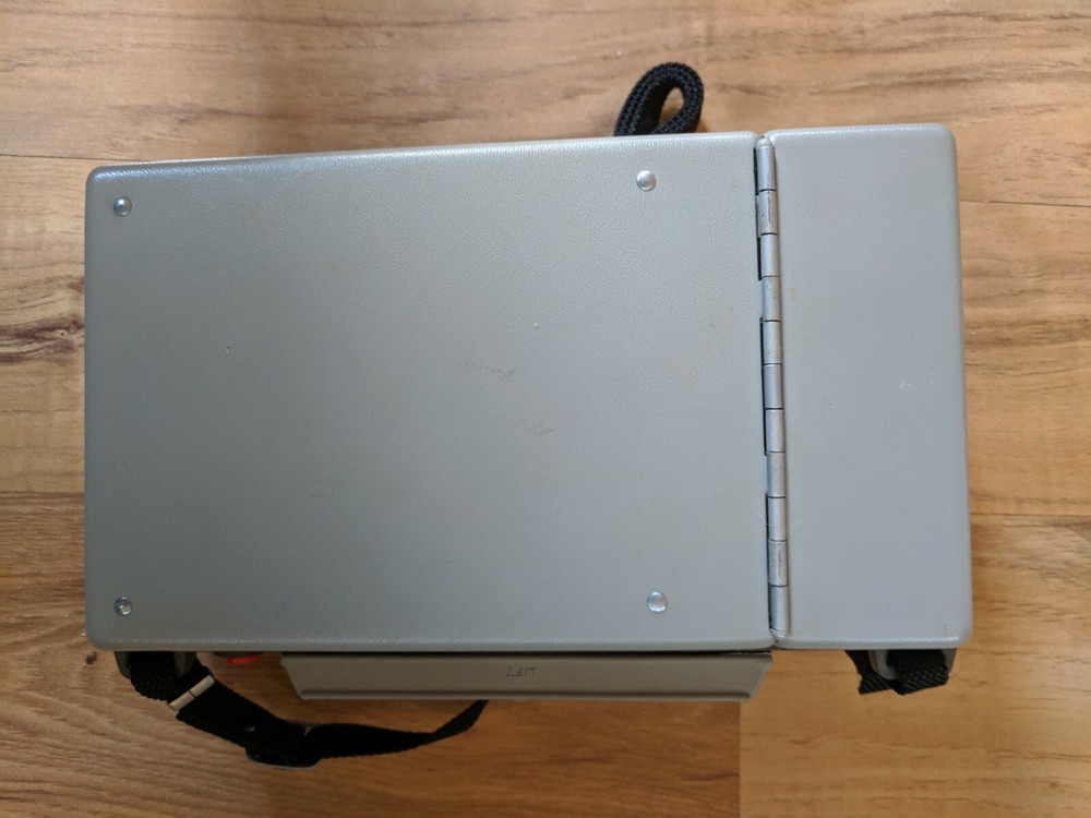 Vintage Polaroid Automatic 230 Land Camera