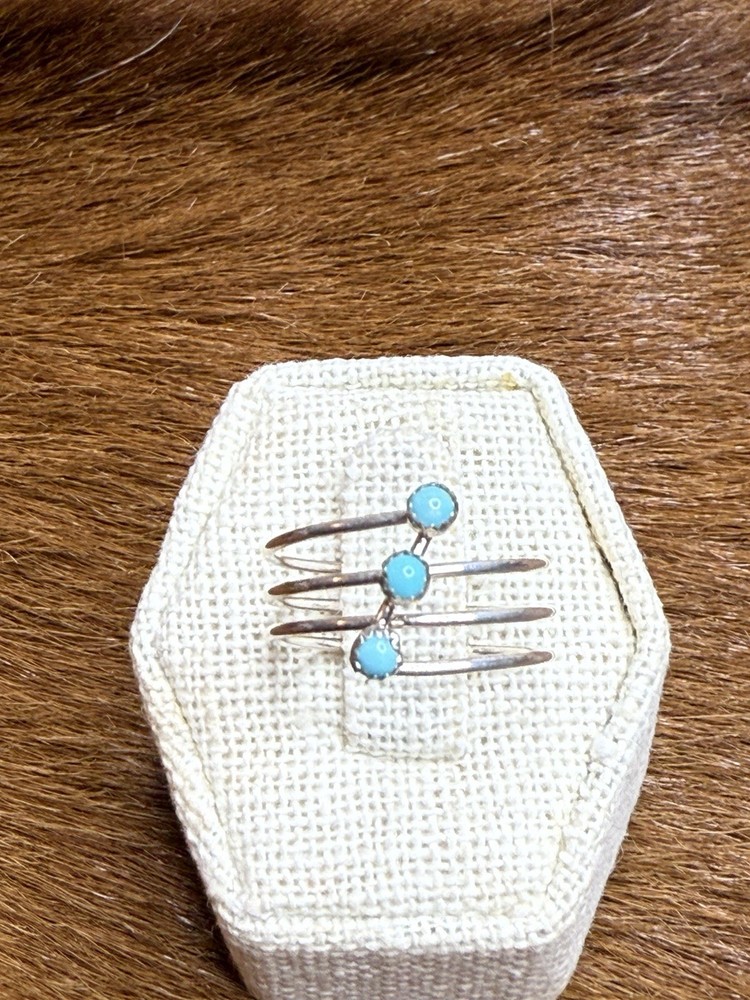 TURQUOISE ~ STERLING ~ RING (9)