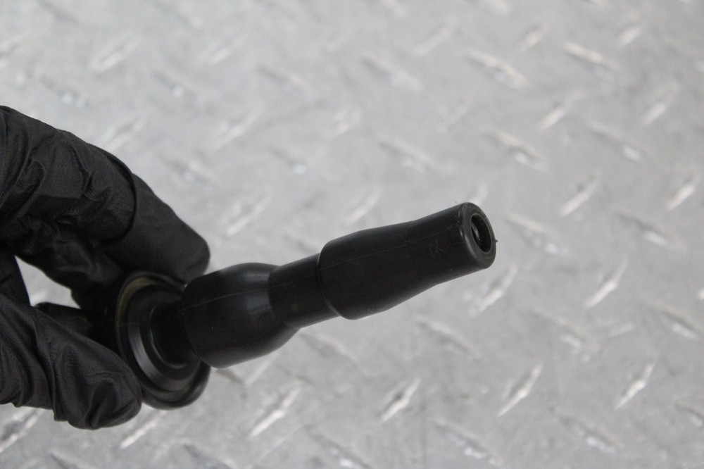 2014 HONDA CBR500R IGNITION COIL SPARK PLUG CAP SET PAIR