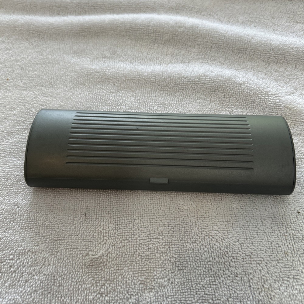 Samsonite Keychain Flashlight With Case Holds Up 5 Keys