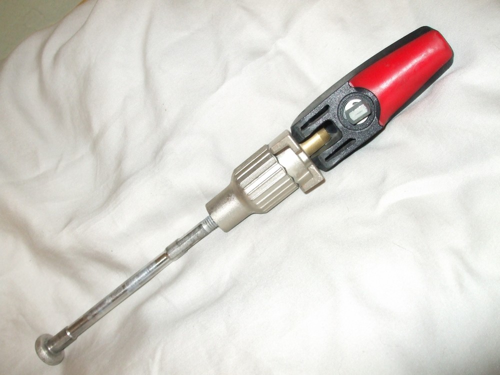 Yakima Universal QR Locking Skewer (1), Forklift (No Lock)