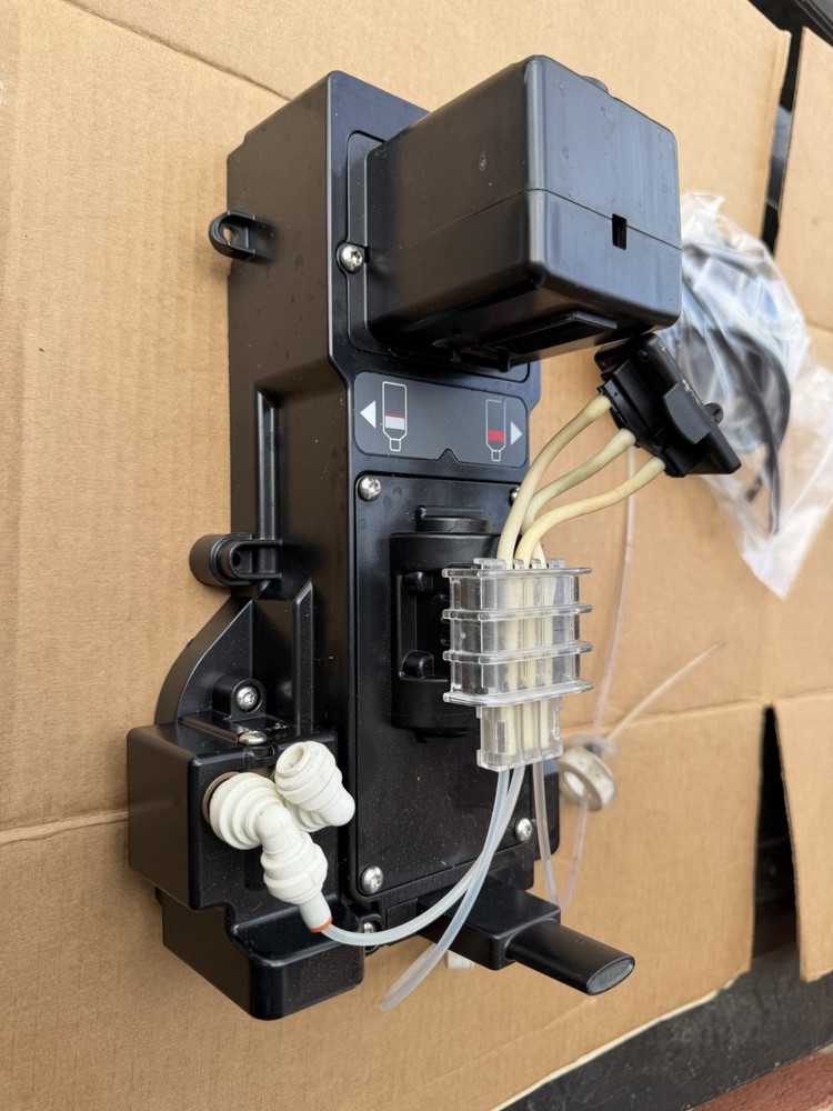 USED Hach CL17SC Chlorine Analyzer