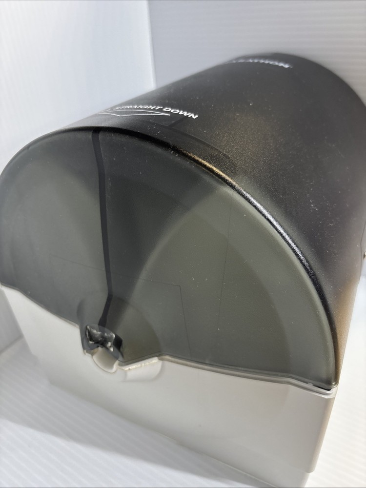 Marathon Self Threading Center Pull Paper Towel Dispenser GP5959-1309