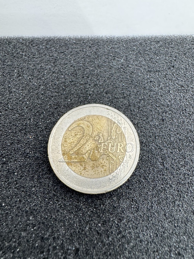 2001 Netherlands 2 Euro Coin