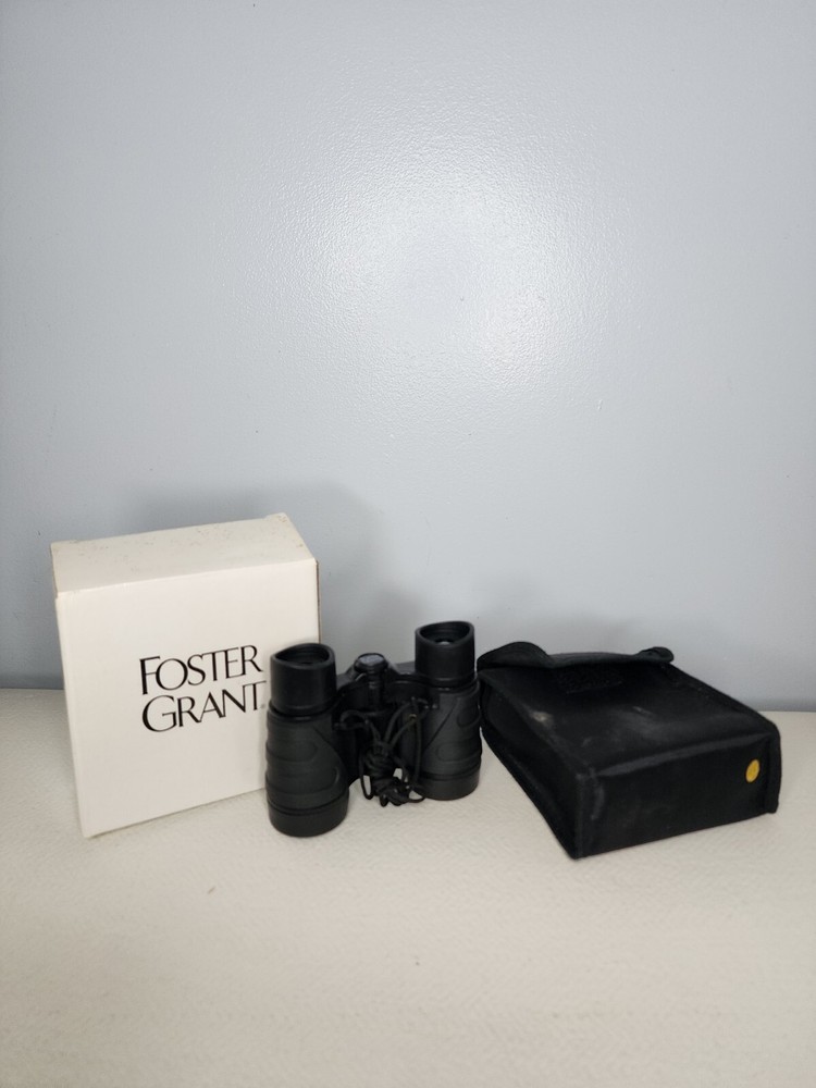 Foster Grant Binoculars with Case Mint Condition