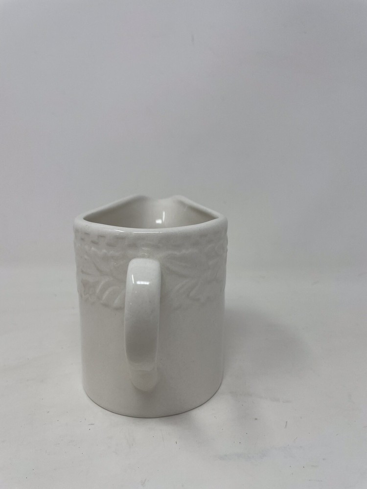 Sango Athens 8872 White Embossed Leaf Border Dairy Milk Creamer