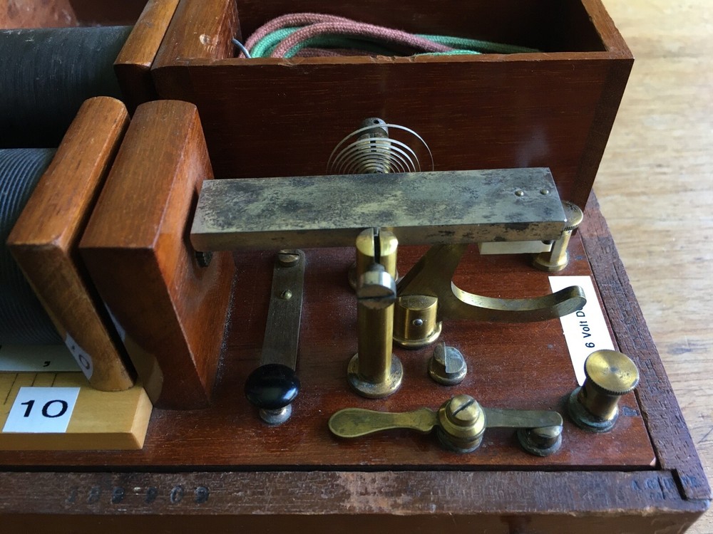 Electro Therapy Device / Electrostimulation, Massage