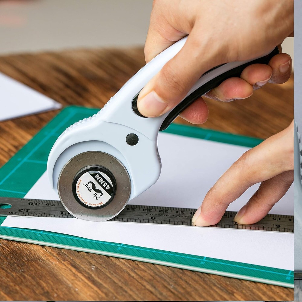 Heavy-Duty Fabric Cutter - 45mm Premium Steel Blades, Versatile Loop-Handle