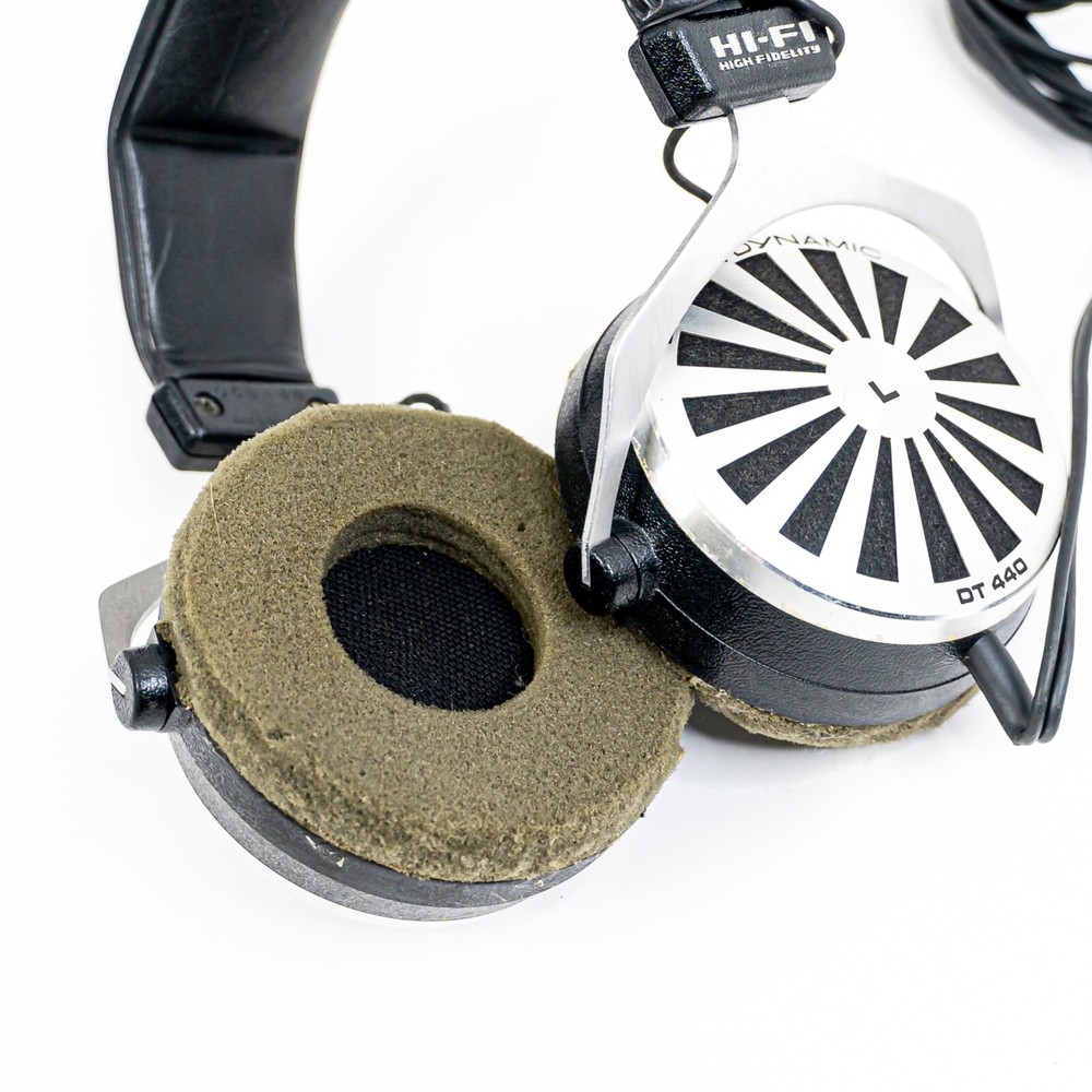 Beyerdynamic DT 440 Dynamic Headphones – Used