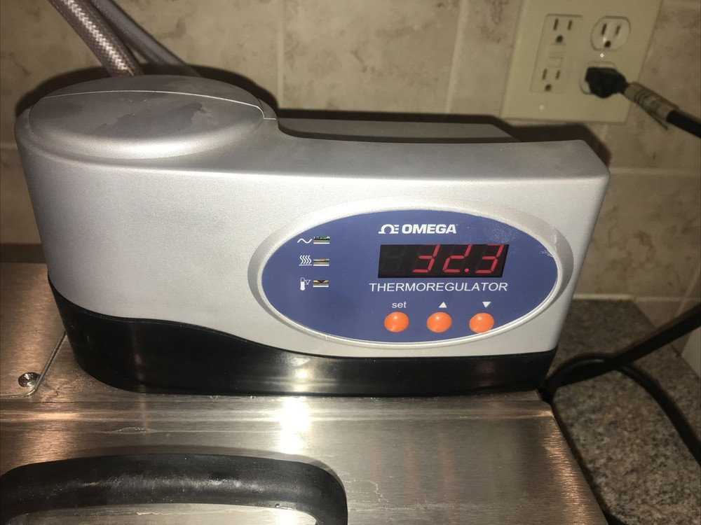 Omega HCTB 3030 Digital Thermoregulator W/ Bath