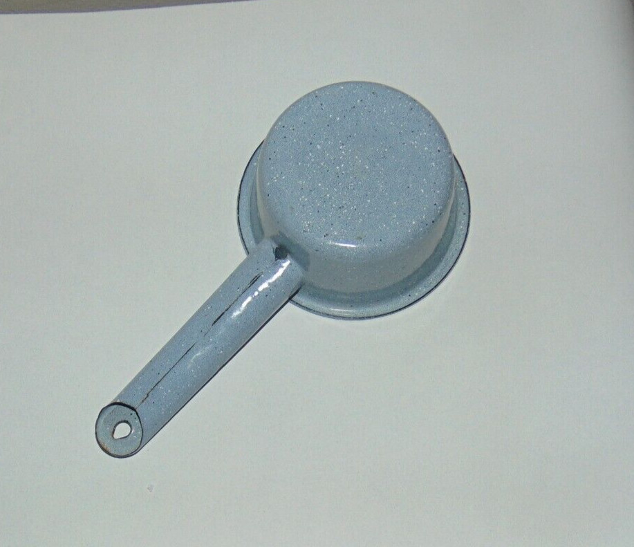 Grey Enamelware Dipper Pan Short Handle