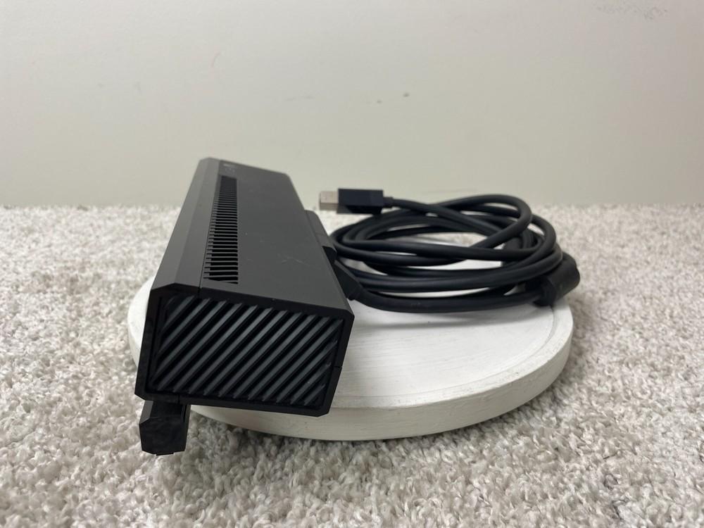 Microsoft Xbox One Kinect Model 1520 Wired Motion Sensing Black Untested