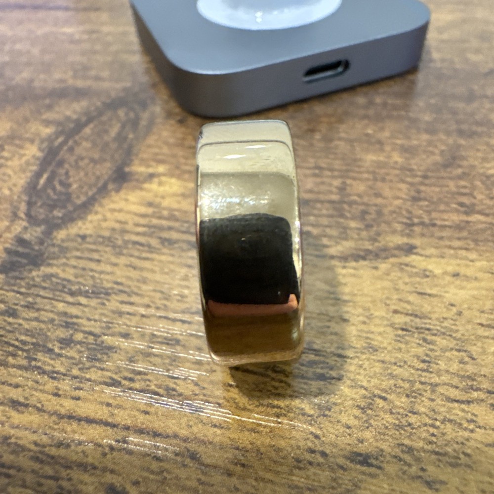 UNTESTED OURA Ring 4 Size 7 Ring 2AD7V-OURA2402 As Is Untested H7