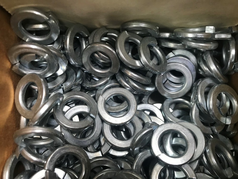 3/8"  BOLT SIZE SPLIT LOCK WASHER ZINC PLATED - 100PC