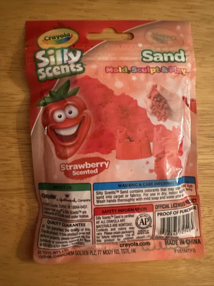 Crayola Silly Scents Sand, 4 Pack 2 - Strawberry And 2- Grape. 3+
