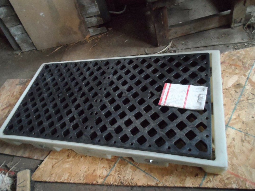 NEW! Open Box Spill Deck & Bladder Containment System