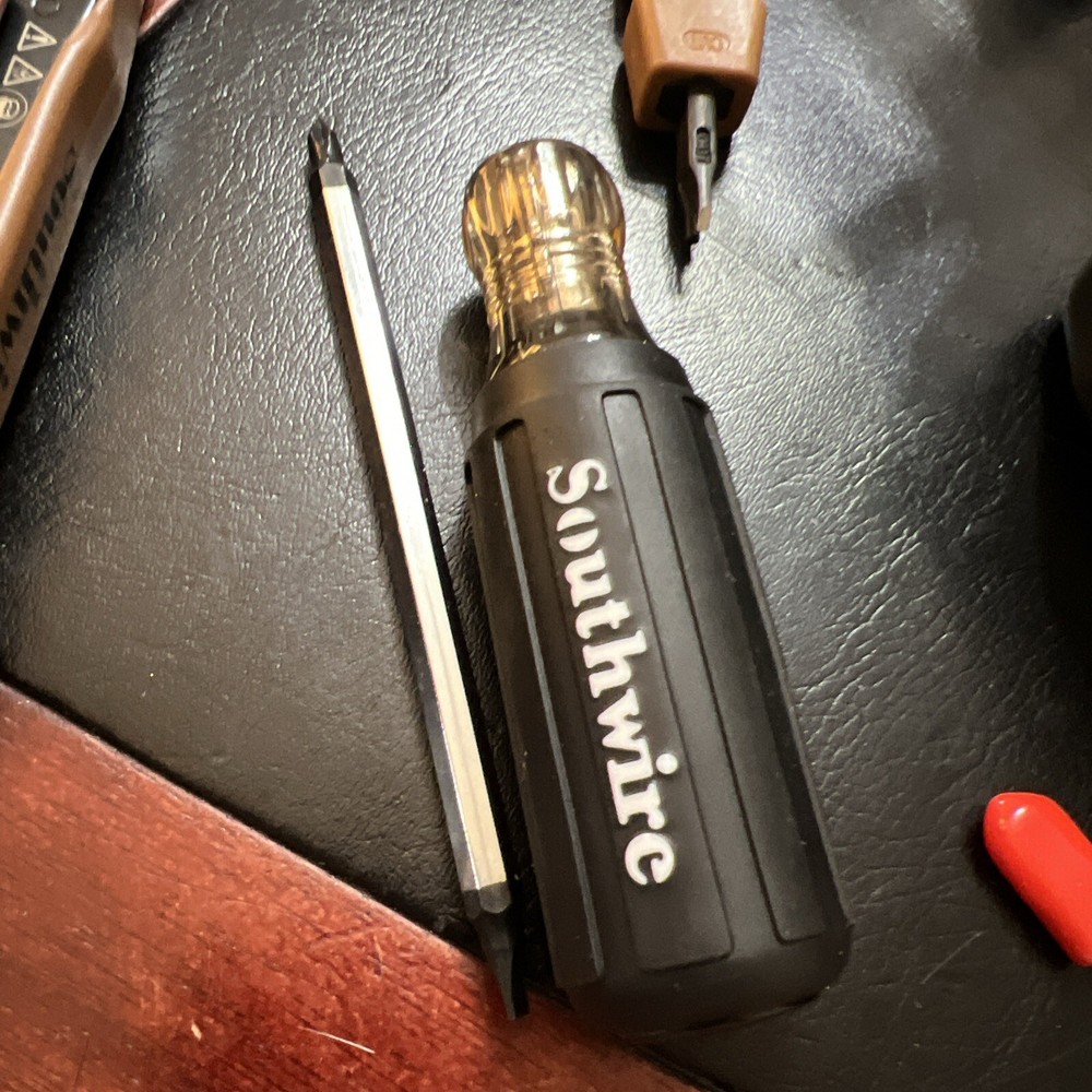 Southwire Network Tool Kit for Terminating Data Cable KIT-TP1 NEW Plus Extras!