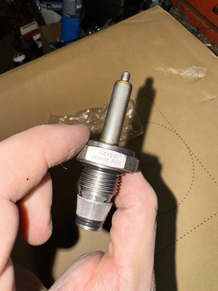 NOS Meyer 15660 A Valve - Old Style