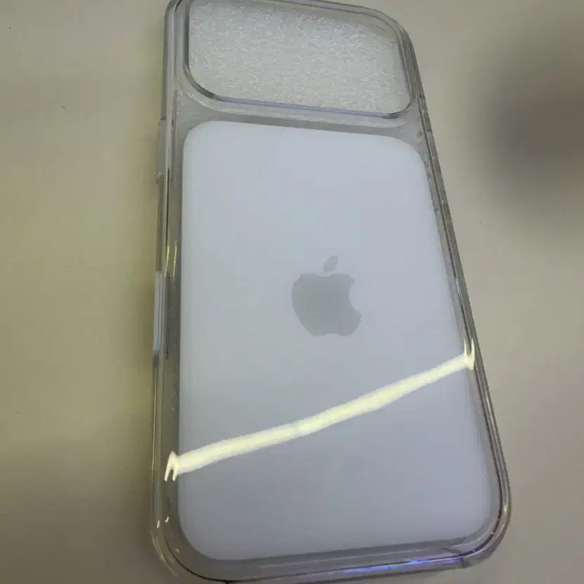 iPhone 17 Pro Apple Official Case Used Less Than a Week