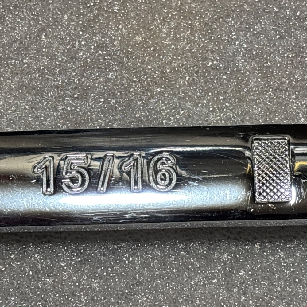 Dewalt 15/16” SAE DWMT72202 Combination Wrench