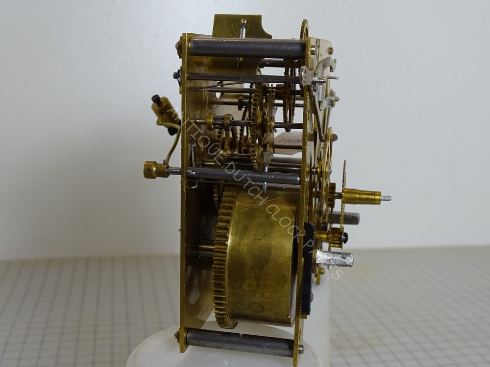 CLOCKWORK SUITABLE FOR A MANTEL CLOCK EXCELLENT OVERHAULED CONDITION