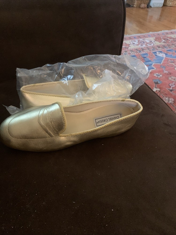 Daniel Green Gold Slippers 9.5WW