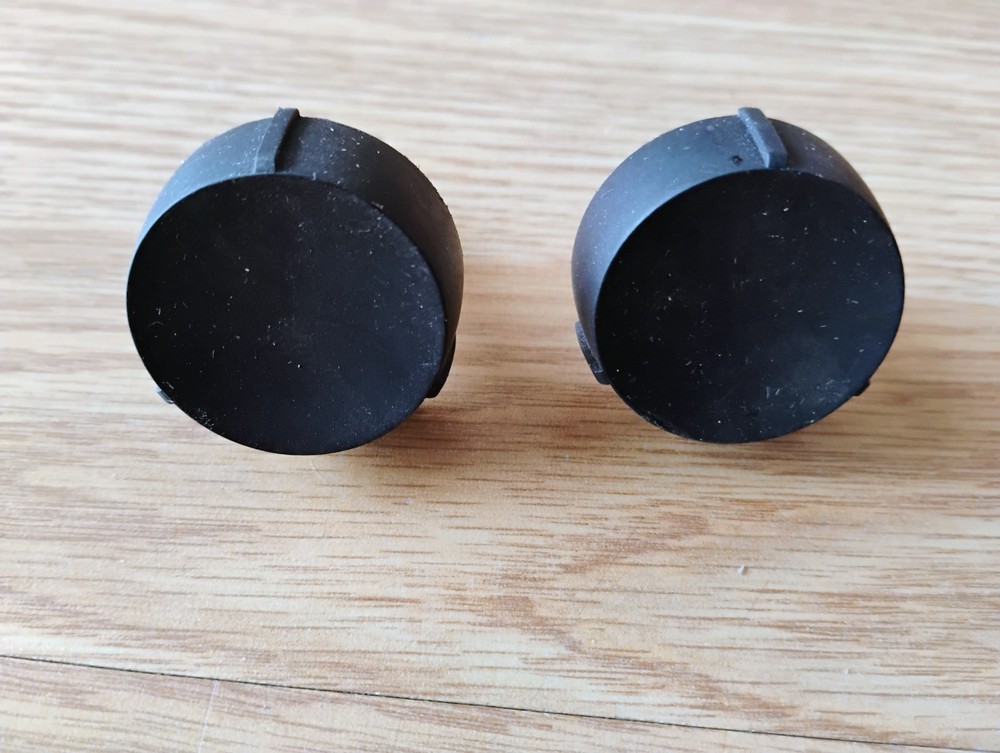 RAYTHEON RAYMARINE APELCO MOUNTING BRACKET KNOBS PAIR