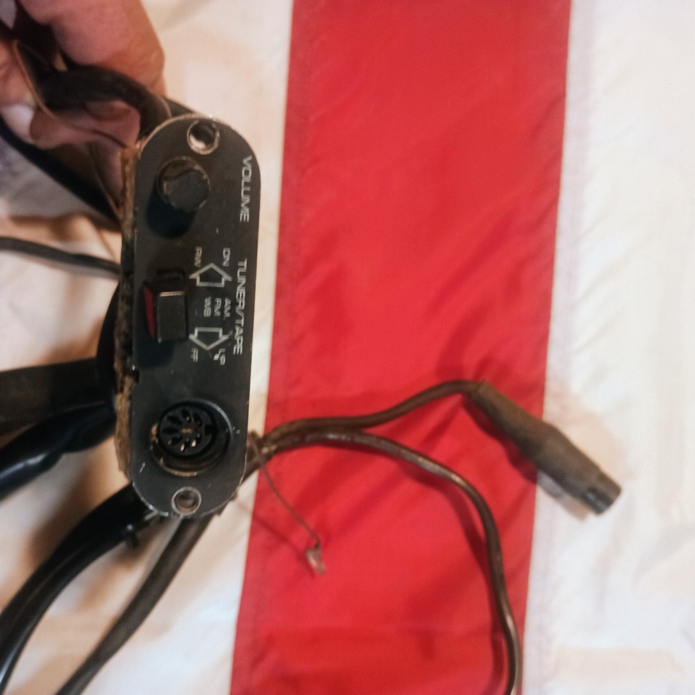 Harley Davidson CB Radio/ Intercom System Pulled From A 1992 Ultra Classic.