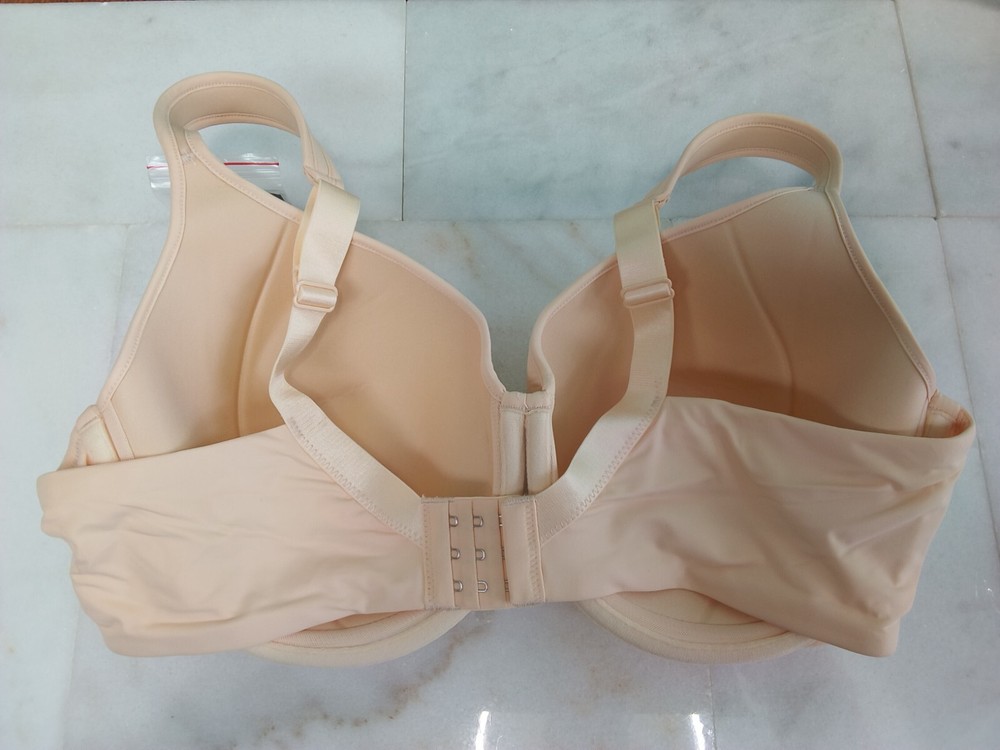 UNDEROUTFIT Ultimate Coverage Bra Underwire Adjustable Straps 38C Sand